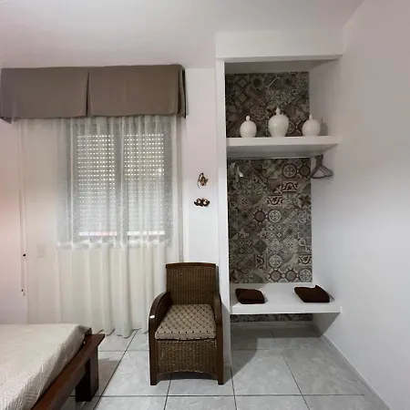 Rossella Apartment *